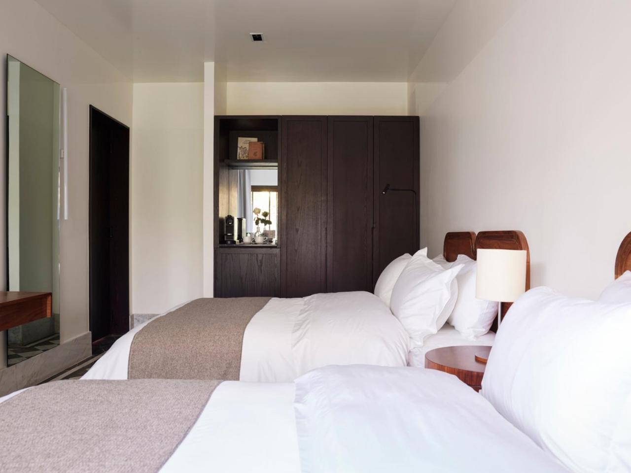 Hotel Dama เม็กซิโกซิตี้ ภายนอก รูปภาพ